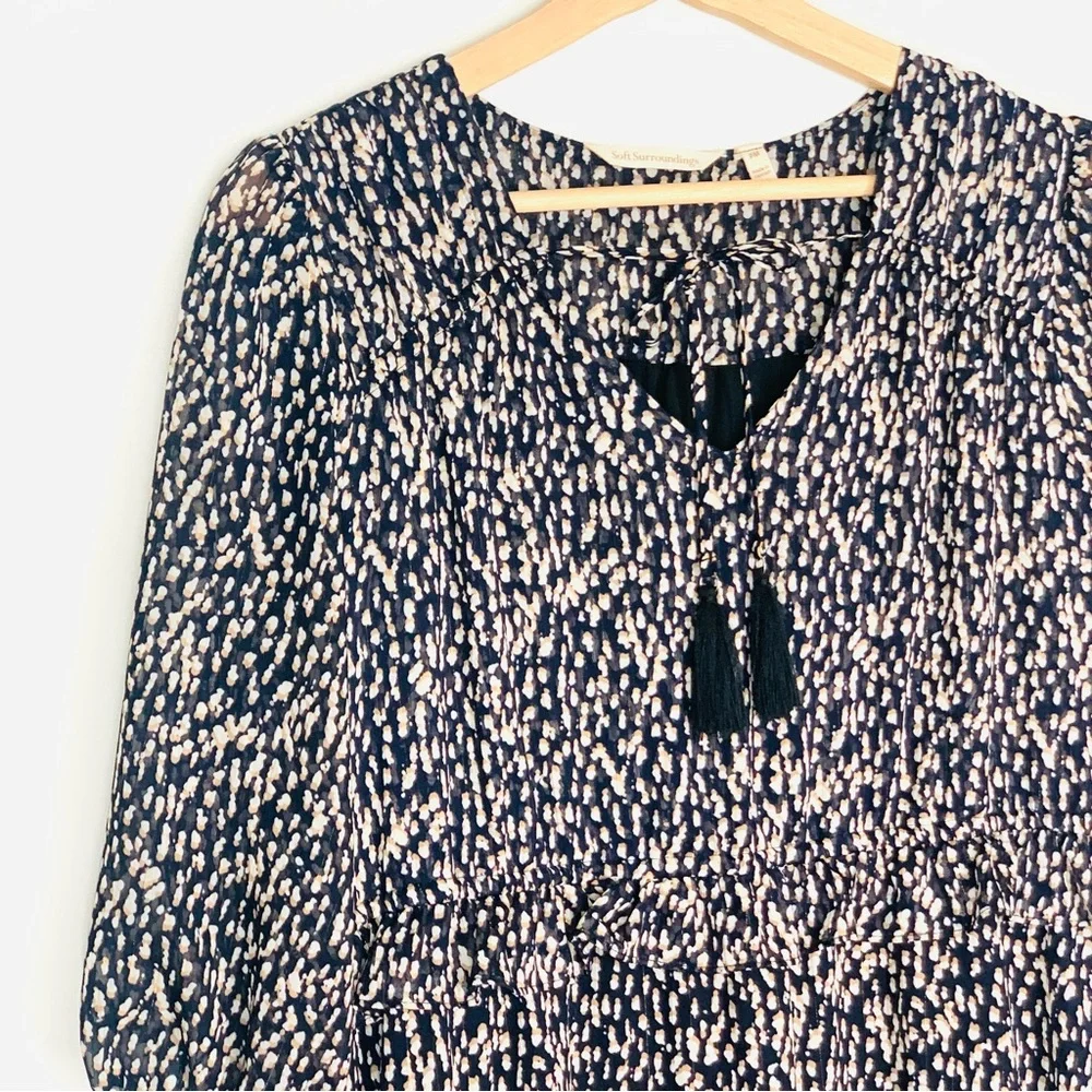 Soft Surroundings Hazel Dress Dotted Print V-neck Front Tassel Sz. Medium Petite